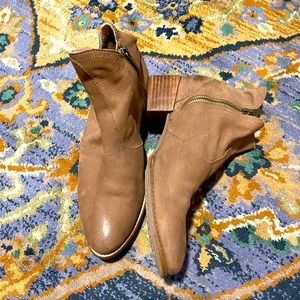 Seychelles ankle boots.